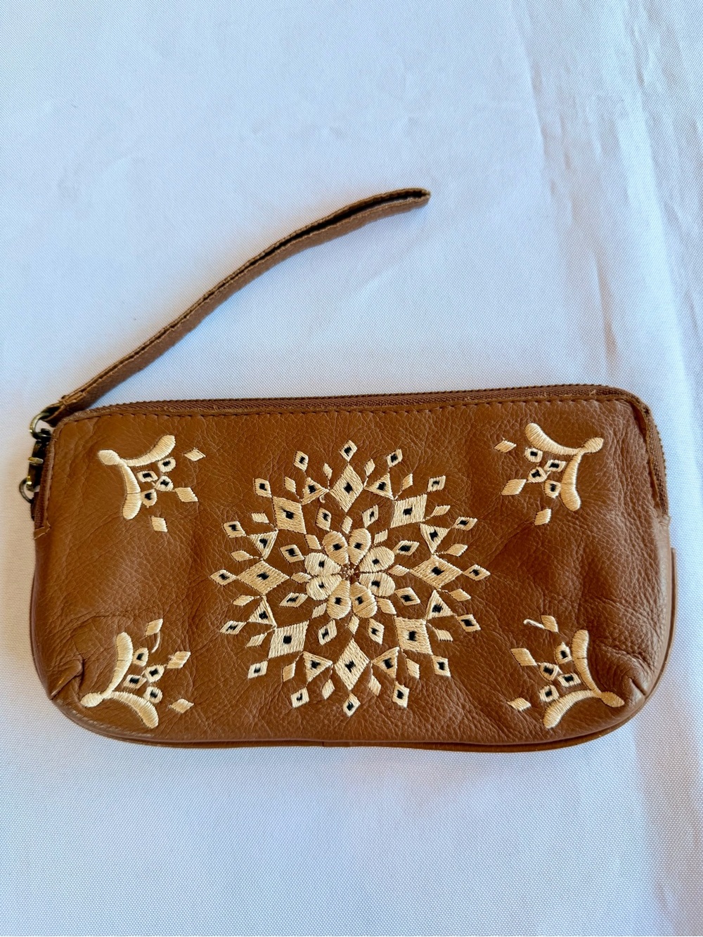 Lucky Brand Casbah Cognac Leather Floral Cream Embroidered Wristlet